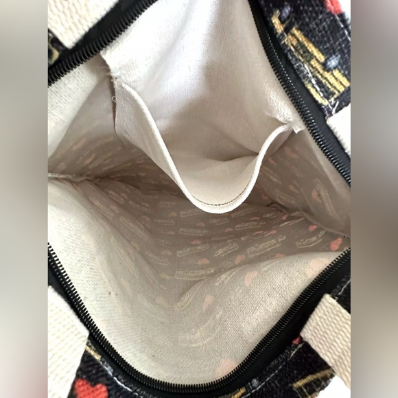 New Custom Made It Takes Heart to be a Bus Driver Canvas Zippered Tote Bag - Picture 3 of 7